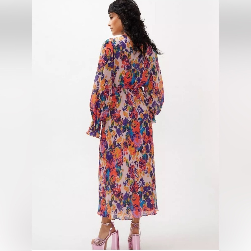Nasty Gal Pleated Floral Maxi Dress Size 6. NWT - Picture 3 of 10